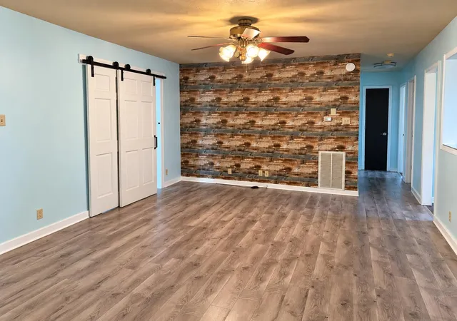 Photo 3 of Single family home for sale at 1332 Batts Rd, Wickliffe, KY 42087 | MLS# 26023844 | Listing updated on 2026-09-11