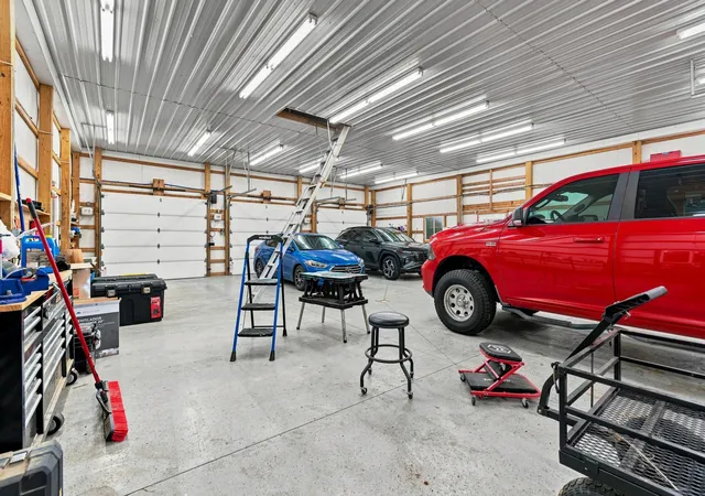 Listing Photo 2 - Condo for sale in building located at 4088 U.s 60, Marion, KY 42064 - Unit #
