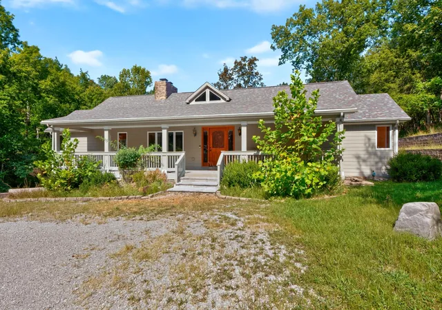Photo 2 of Single family home for sale at 153 Deerlake Path, Sadieville, KY 40370 | MLS# 26024136 | Listing updated on 2026-09-04