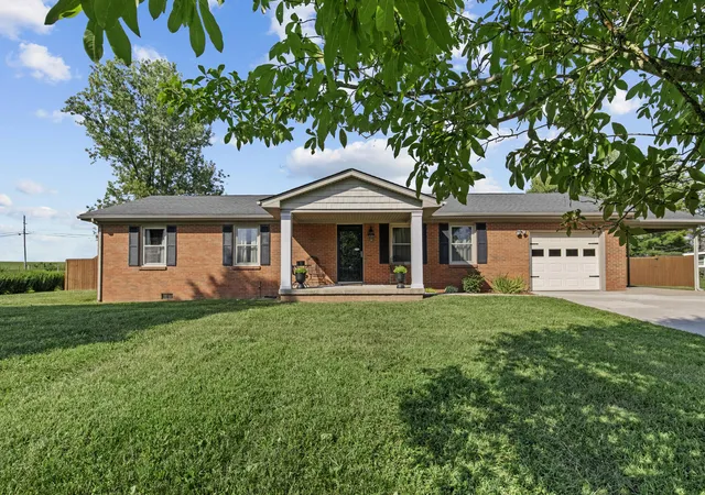 Photo 2 of Sale Pending at 123 Mountain View Dr, Berea, KY 40403 | MLS# 26023933 | Listing updated on 2026-10-05
