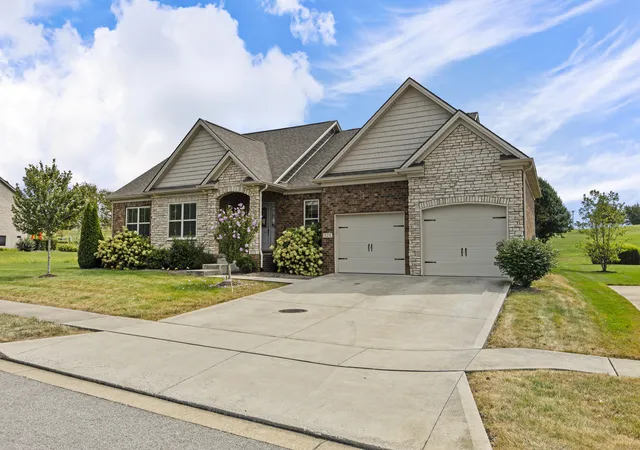Photo 1 of Sale Pending at 121 Sunningdale Dr, Georgetown, KY 40324 | MLS# 26024934 | Listing updated on 2026-10-16