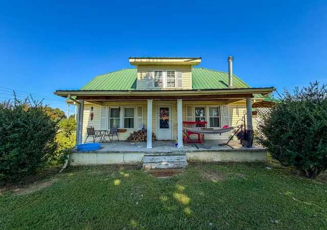 Photo 2 of Single family home for sale at 20 Old Smokey Rd, Brodhead, KY 40409 | MLS# 26024267 | Listing updated on 2026-10-05