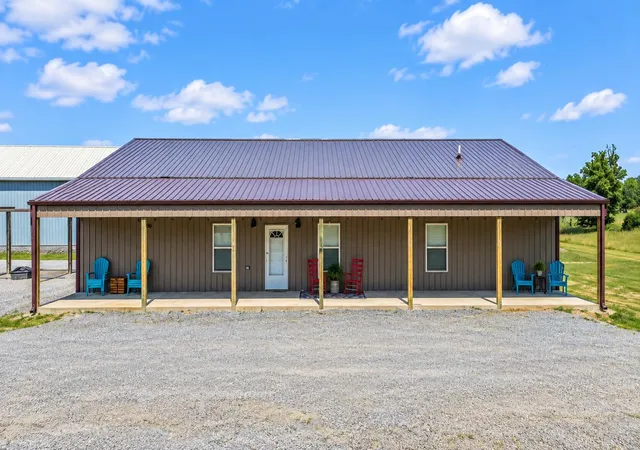 Photo 3 of Single family home for sale at 5934 Ky 76, Russell Springs, KY 42642 | MLS# 26023883 | Listing updated on 2026-09-10