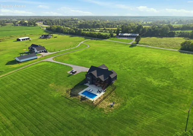 Sale Pending at 4780 Lawrenceburg Rd, Frankfort, KY 40601 | MLS# 26023750 | Listing updated on 2026-09-19
