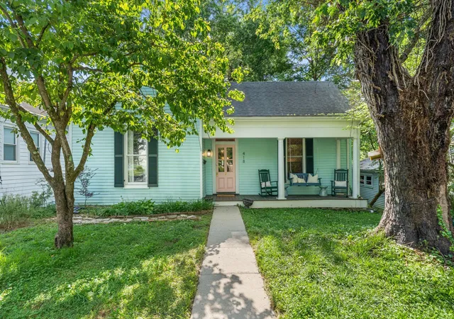 Photo 1 of Single family home for sale at 418 Logan St, Frankfort, KY 40601 | MLS# 26024014 | Listing updated on 2026-09-14
