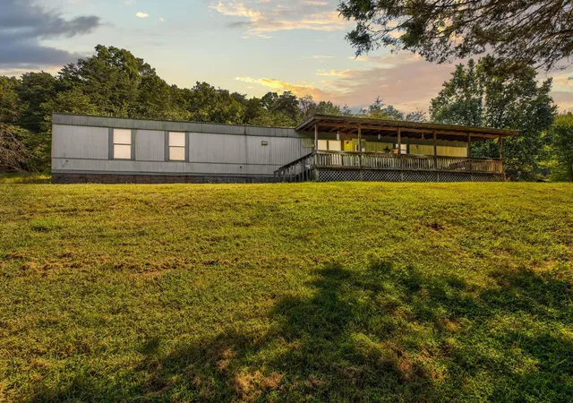 Photo 1 of Single family home for sale at 1135 Nest Egg Rd, Mount Sterling, KY 40353 | MLS# 26024269 | Listing updated on 2026-09-03