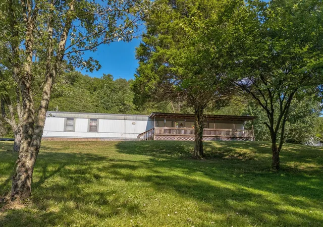 Photo 4 of Single family home for sale at 1135 Nest Egg Rd, Mount Sterling, KY 40353 | MLS# 26024269 | Listing updated on 2026-09-03