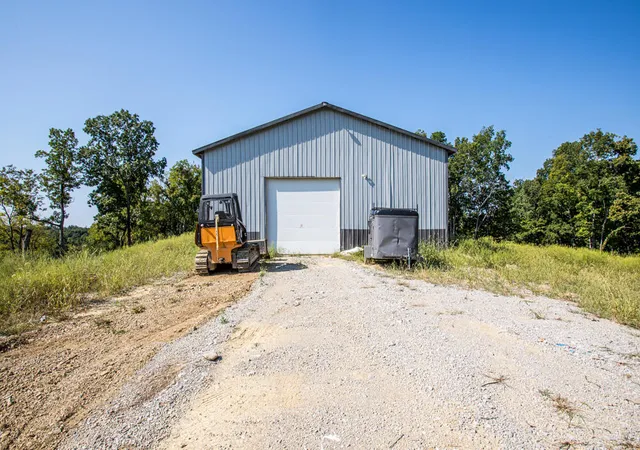 Photo 3 of House for sale at 831 Grover Criswell Rd, Cynthiana, KY 41031 | MLS# 26024676 | Listing updated on 2026-09-09