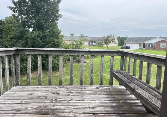 Listing Photo 2 - Condo for sale in building located at 27 Harmony Lndg Ct, Frankfort, KY 40601 - Unit #A & B