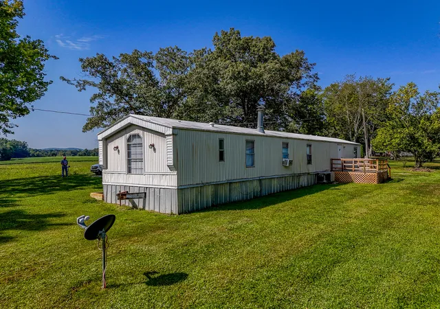 Photo 4 of Sale Pending at 749 Vanlandingham Rd, Salt Lick, KY 40371 | MLS# 26023903 | Listing updated on 2026-10-13