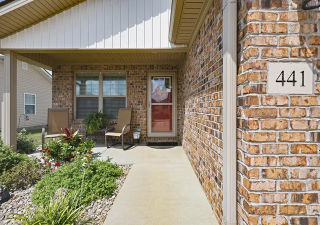 Photo 2 of Single family home for sale at 441 Middle Crk Way, Berea, KY 40403 | MLS# 26023869 | Listing updated on 2026-10-13