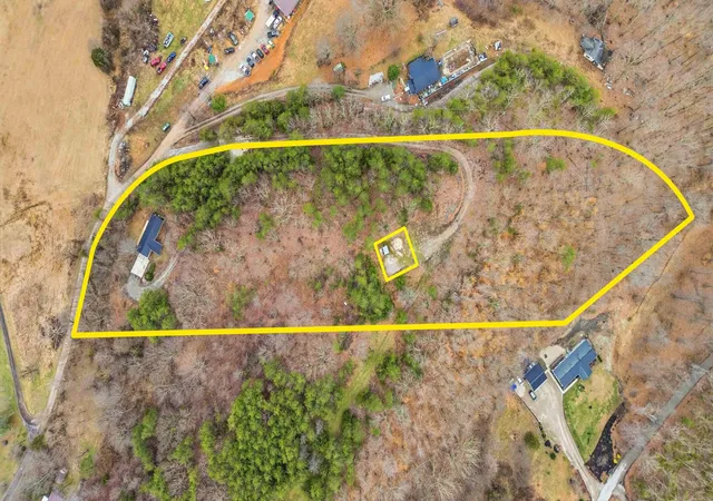 Photo 3 of Single family home for sale at 119 Tower Ln, Winchester, KY 40391 | MLS# 26023896 | Listing updated on 2026-09-25