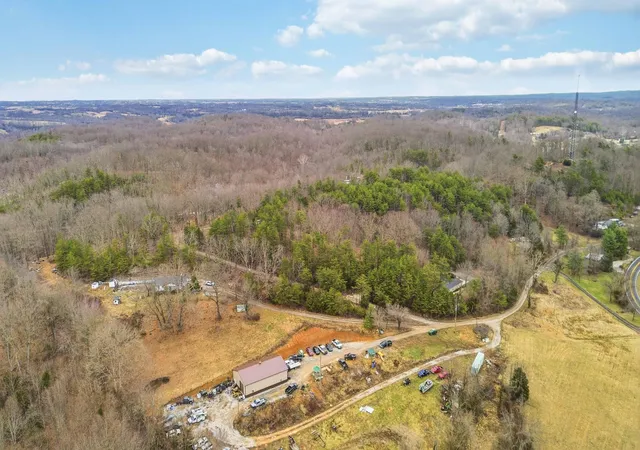 Photo 60 of Single family home for sale at 119 Tower Ln, Winchester, KY 40391 | MLS# 26023896 | Listing updated on 2026-09-01