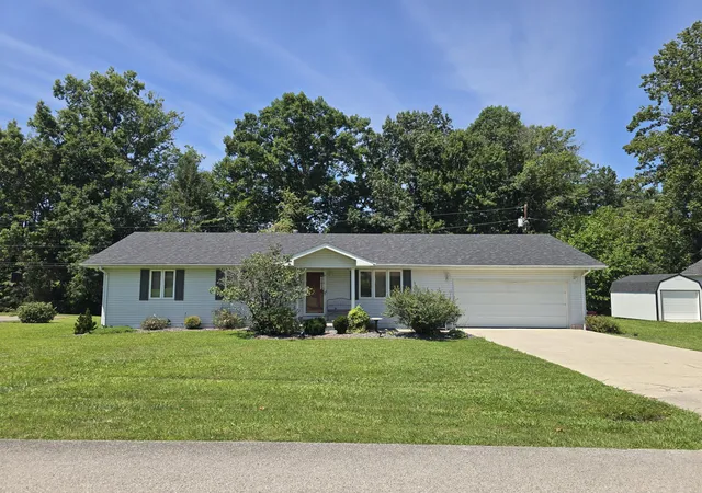 Photo 2 of Single family home for sale at 366 Meadowbrook Rd, London, KY 40744 | MLS# 26023995 | Listing updated on 2026-09-14