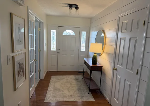 Photo 1 of Single family home for sale at 213 Kevin Dr, Nicholasville, KY 40356 | MLS# 26024470 | Listing updated on 2026-09-15