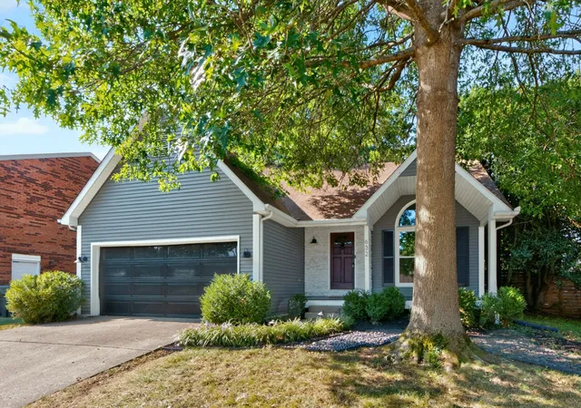 Photo 2 of Single family home for sale at 632 Galata Dr, Lexington, KY 40503 | MLS# 26024338 | Listing updated on 2026-09-16
