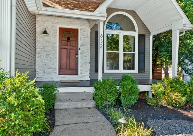 Photo 3 of Single family home for sale at 632 Galata Dr, Lexington, KY 40503 | MLS# 26024338 | Listing updated on 2026-09-16