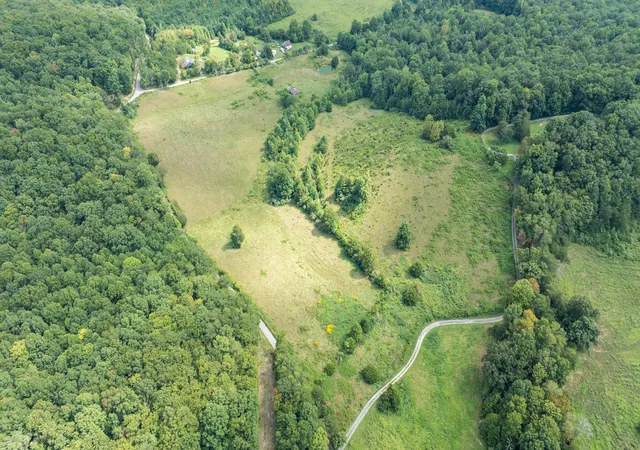 Photo 2 of Sale Pending at 18 E Acres Arthur Adkins Rd, Somerset, KY 42501 | MLS# 26023886 | Listing updated on 2026-09-03