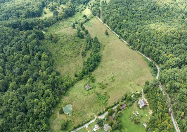 Photo 3 of Sale Pending at 18 E Acres Arthur Adkins Rd, Somerset, KY 42501 | MLS# 26023886 | Listing updated on 2026-09-03