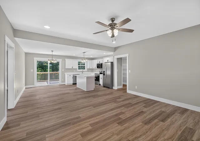 Photo 2 of Single family home for sale at 231 Lakeland Dr, Harrodsburg, KY 40330 | MLS# 26023946 | Listing updated on 2026-09-04