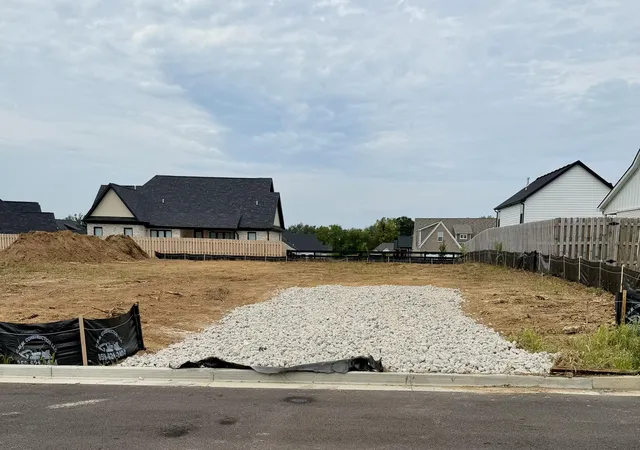 Photo 3 of Single family home for sale at 104 Jasmine Ln, Nicholasville, KY 40356 | MLS# 26023953 | Listing updated on 2026-09-02