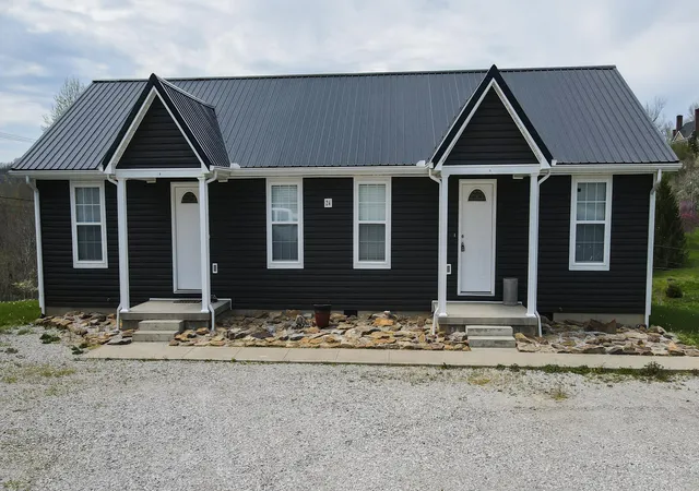 Photo 3 of Multi family home for sale at 26 Miles Cemetery Rd, Barbourville, KY 40906 | MLS# 26024017 | Listing updated on 2026-09-02