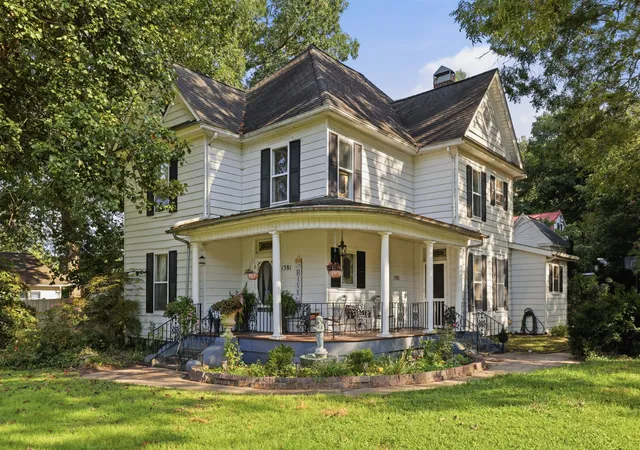 Photo 1 of Single family home for sale at 1581 Almo Rd, Almo, KY 42020 | MLS# 26024028 | Listing updated on 2026-09-20