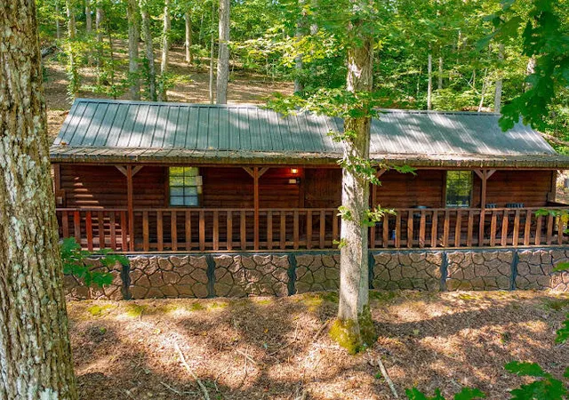 Photo 2 of Single family home for sale at 411 Alum Cave Rd, Annville, KY 40402 | MLS# 26024664 | Listing updated on 2026-09-08