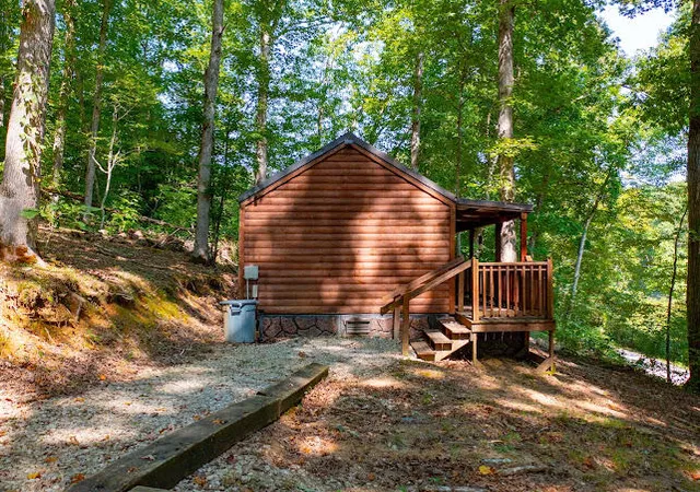 Photo 3 of Single family home for sale at 411 Alum Cave Rd, Annville, KY 40402 | MLS# 26024664 | Listing updated on 2026-09-08