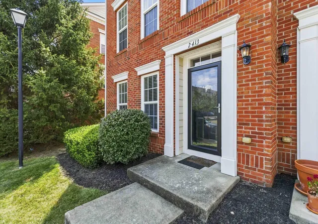 Photo 2 of Condo for sale at 2413 Lady Bedford Pl, Lexington, KY 40509 | MLS# 26023973 | Listing updated on 2026-10-03
