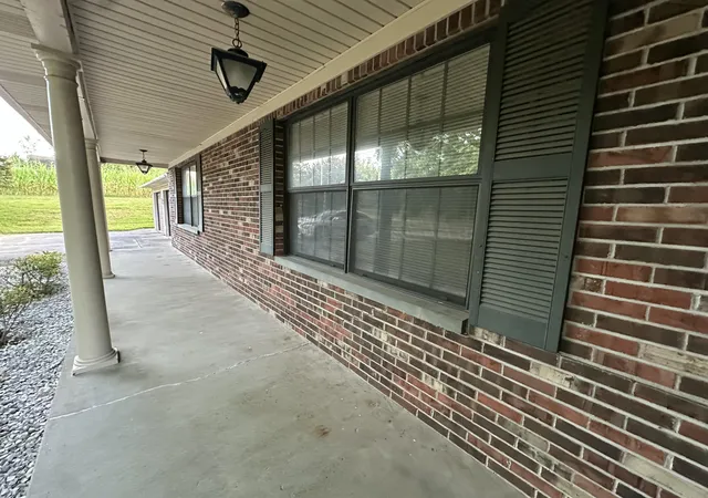 Photo 4 of Single family home for sale at 1865 Sharpe School Rd, Calvert City, KY 42029 | MLS# 26024173 | Listing updated on 2026-09-14