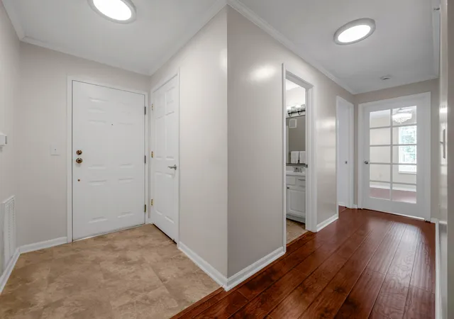 Photo 3 of Condo for sale at 600 Vincent Way #2208, Lexington, KY 40503 | MLS# 26024460 | Listing updated on 2026-09-10