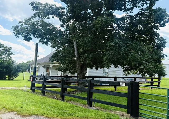Photo 2 of Sale Pending at 540 Bondville Rd, Salvisa, KY 40372 | MLS# 26025355 | Listing updated on 2026-09-18