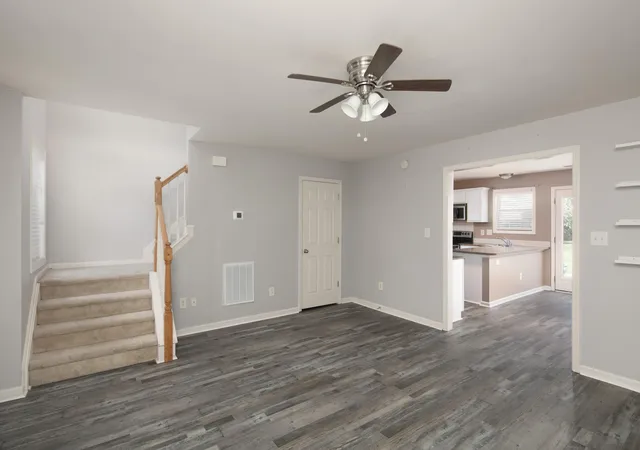 Photo 3 of Single family home for sale at 3045 River Run Trl, Lexington, KY 40511 | MLS# 26024232 | Listing updated on 2026-10-07