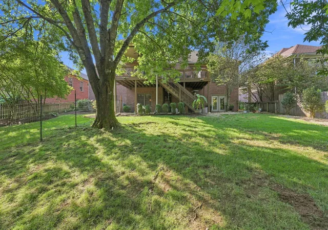 Photo 4 of Single family home for sale at 2524 Sungale Ct, Lexington, KY 40513 | MLS# 26024115 | Listing updated on 2026-09-14