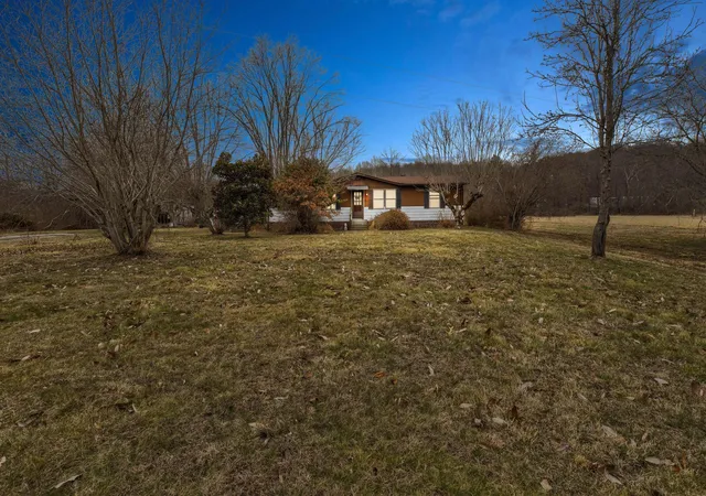Single family home for sale at 8340 Levee Rd, Jeffersonville, KY 40337 | MLS# 26023972