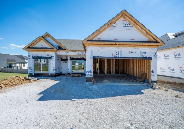 Photo 1 of Single family home for sale at 5101 Locke Dr, Richmond, KY 40475 | MLS# 26024084 | Listing updated on 2026-10-16