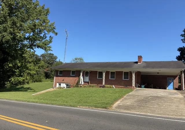 Photo 1 of Single family home for sale at 10362 Kentucky 121, New Concord, KY 42076 | MLS# 26024247 | Listing updated on 2026-09-12