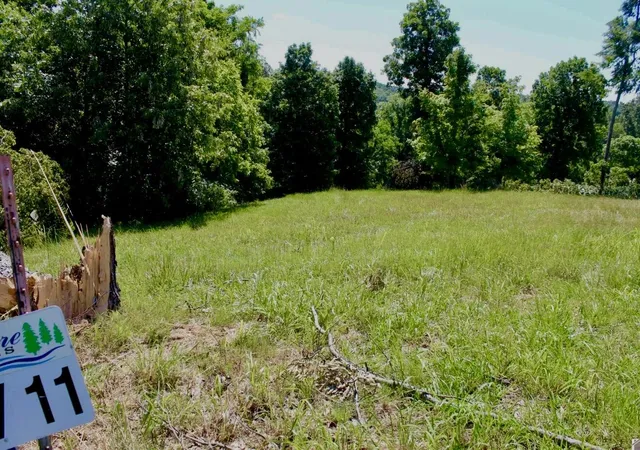 Photo 1 of Land for sale at Lot 11 Oak View Ln, Eddyville, KY 42038 | MLS# 26024007 | Listing updated on 2026-09-01