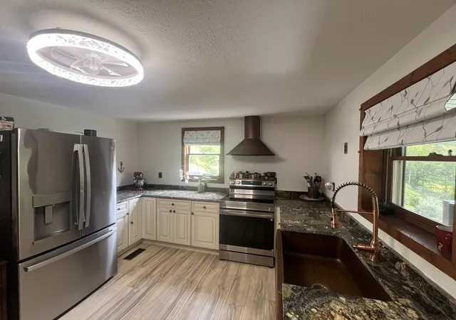 Photo 2 of Single family home for sale at 341 Long Branch Right Frk Rd, Arjay, KY 40902 | MLS# 26024009 | Listing updated on 2026-09-11