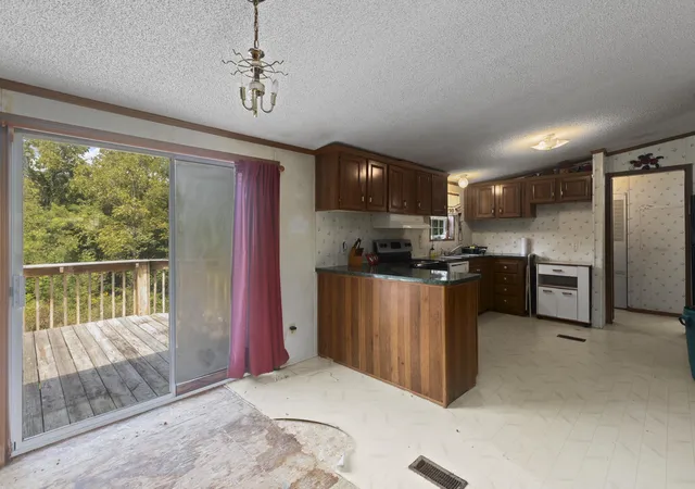 Photo 4 of Single family home for sale at 2748 Corinth Hinton Rd, Corinth, KY 41010 | MLS# 26024027 | Listing updated on 2026-09-02