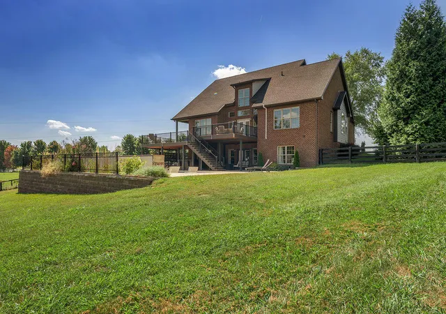 Photo 107 of Single family home for sale at 136 Seahawk Trl, Midway, KY 40347 | MLS# 26024375 | Listing updated on 2026-10-05