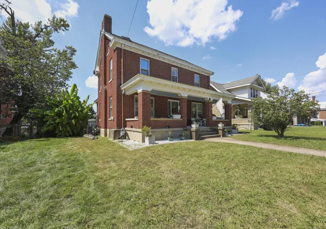 Photo 3 of Single family home for sale at 207 S Miller St, Cynthiana, KY 41031 | MLS# 26024334 | Listing updated on 2026-09-17