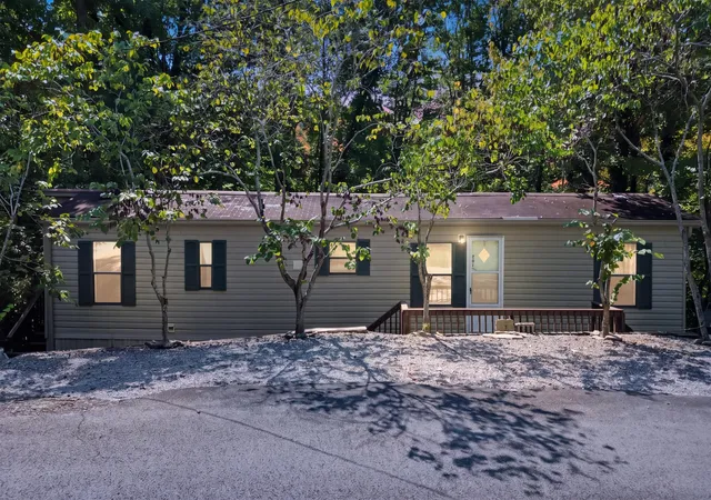 Single family home for sale at 435 George Hardwick Rd, Bronston, KY 42518 | MLS# 26024096 | Listing updated on 2026-09-05