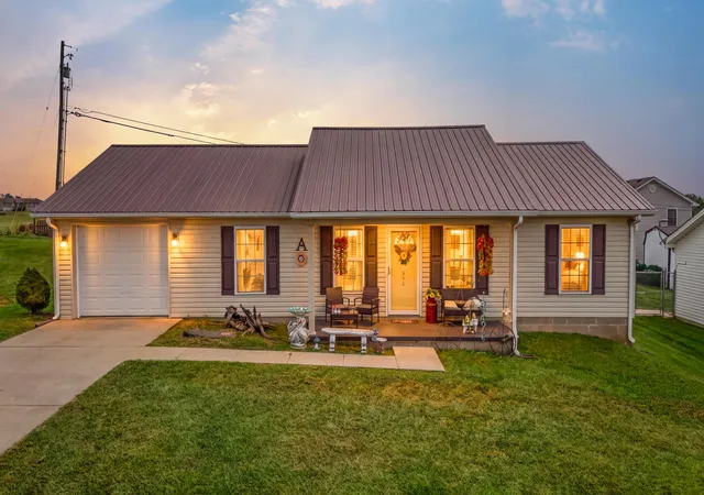 Photo 1 of Single family home for sale at 912 Martha Branch Dr, Mount Sterling, KY 40353 | MLS# 26024190 | Listing updated on 2026-09-03
