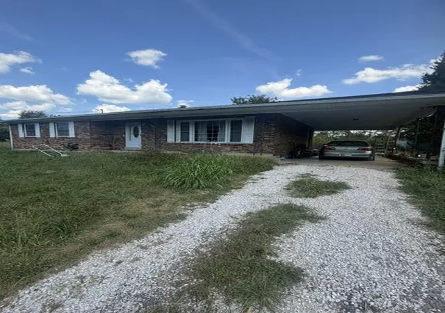 Photo 1 of Single family home for sale at 10660 Sonora Hardin Springs Rd, Eastview, KY 42732 | MLS# 26024068 | Listing updated on 2026-09-02