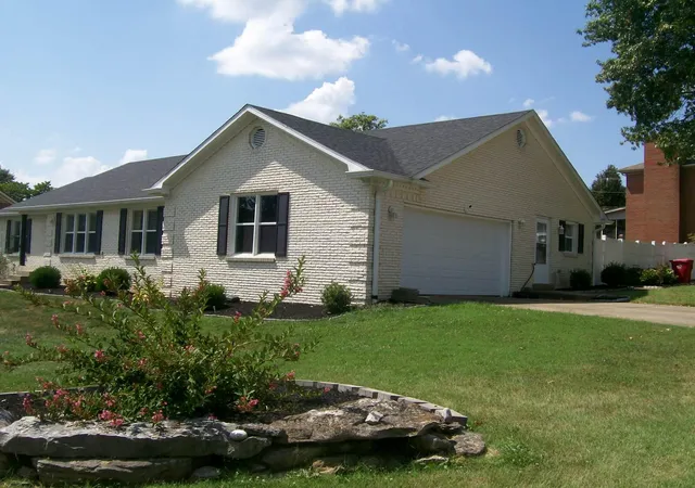 Photo 2 of Single family home for sale at 600 Keene Way, Nicholasville, KY 40356 | MLS# 26024258 | Listing updated on 2026-09-29