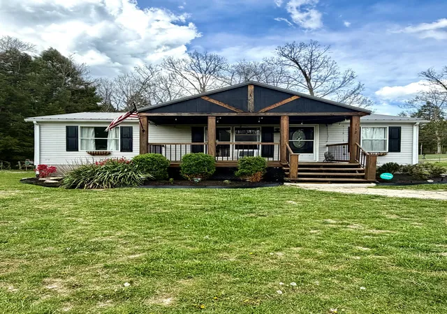 Photo 1 of Single family home for sale at 112 Speed Dr, Corbin, KY 40701 | MLS# 26024083 | Listing updated on 2026-09-23