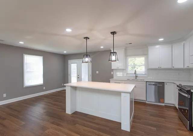 Photo 2 of Single family home for sale at 1389 Tanforan Dr, Lexington, KY 40517 | MLS# 26024347 | Listing updated on 2026-09-05