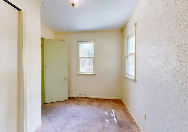 Photo 22 of Single family home for sale at 2002 Guthrie Ave, Paducah, KY 42003 | MLS# 26024277 | Listing updated on 2026-09-08